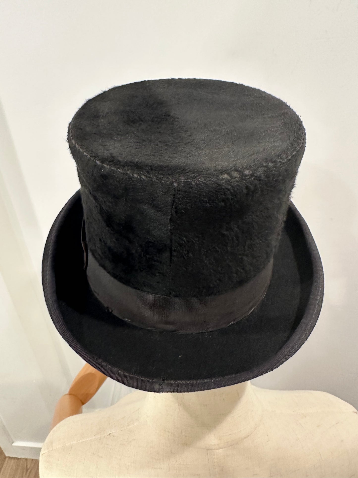 Adam Brand Bever Pelt Top Hat. A Rock and Roll Classic.