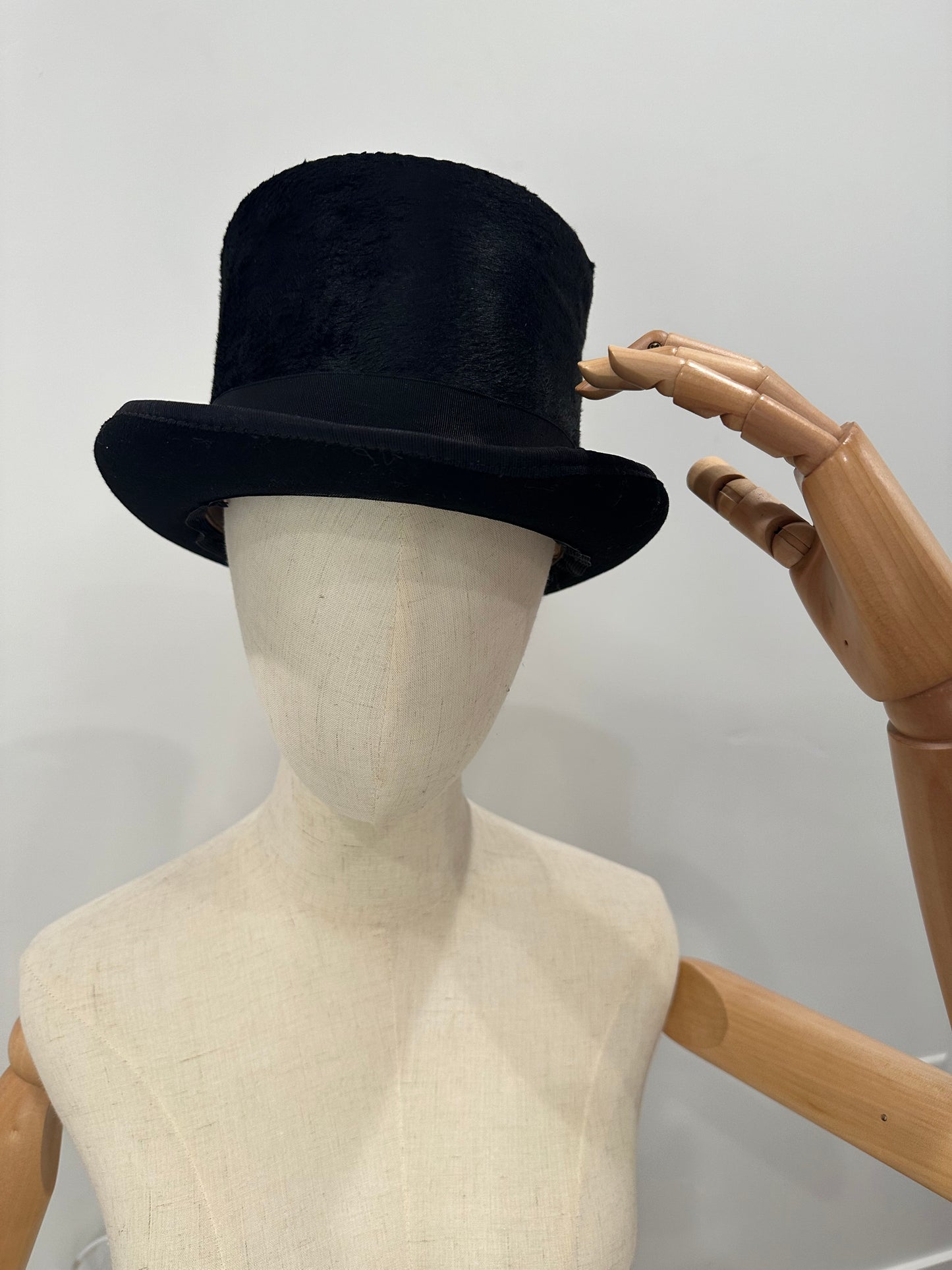 Adam Brand Bever Pelt Top Hat. A Rock and Roll Classic.