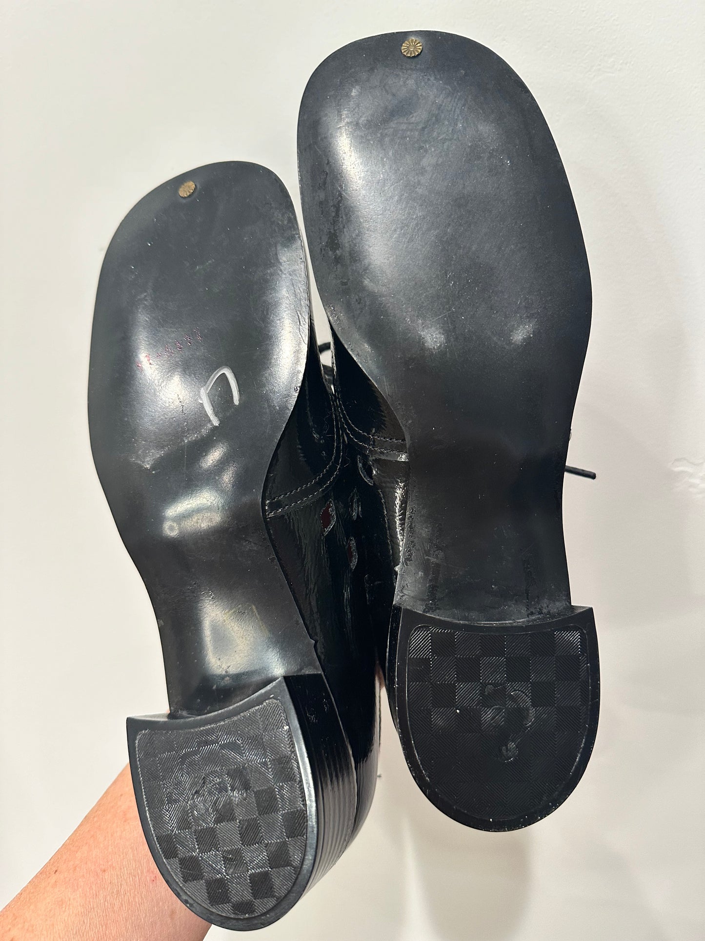 De Italia Black Patent Leather Mary Janes Size 5.5 1960's. Never Been Worn!!