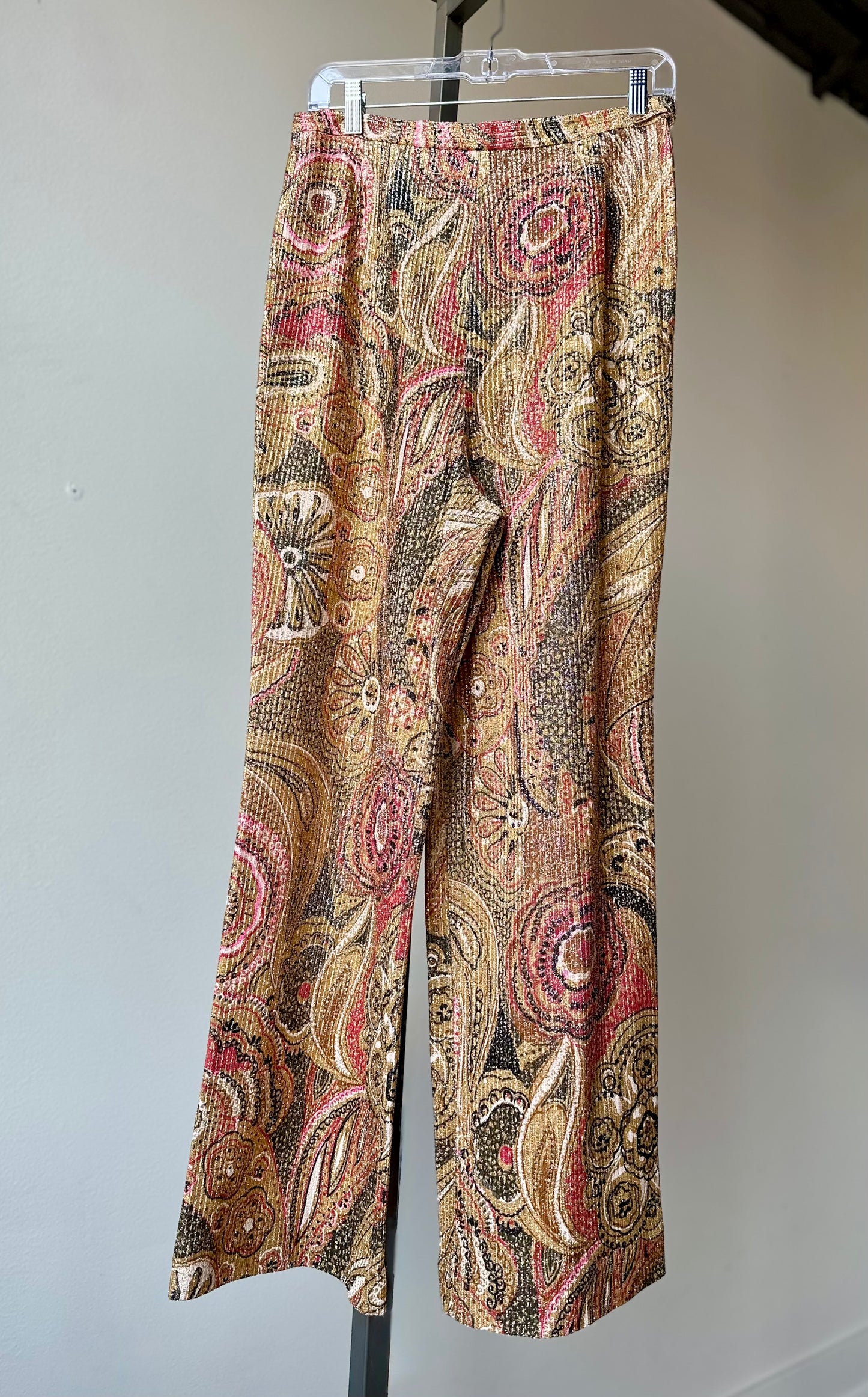 Designer Nelly de Grab Gold Metallic Paisley Tunic Top Pantsuit with Gold Braid Trim.